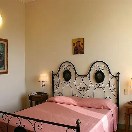 Oasi Da Paolo Hotel Castelluzzo